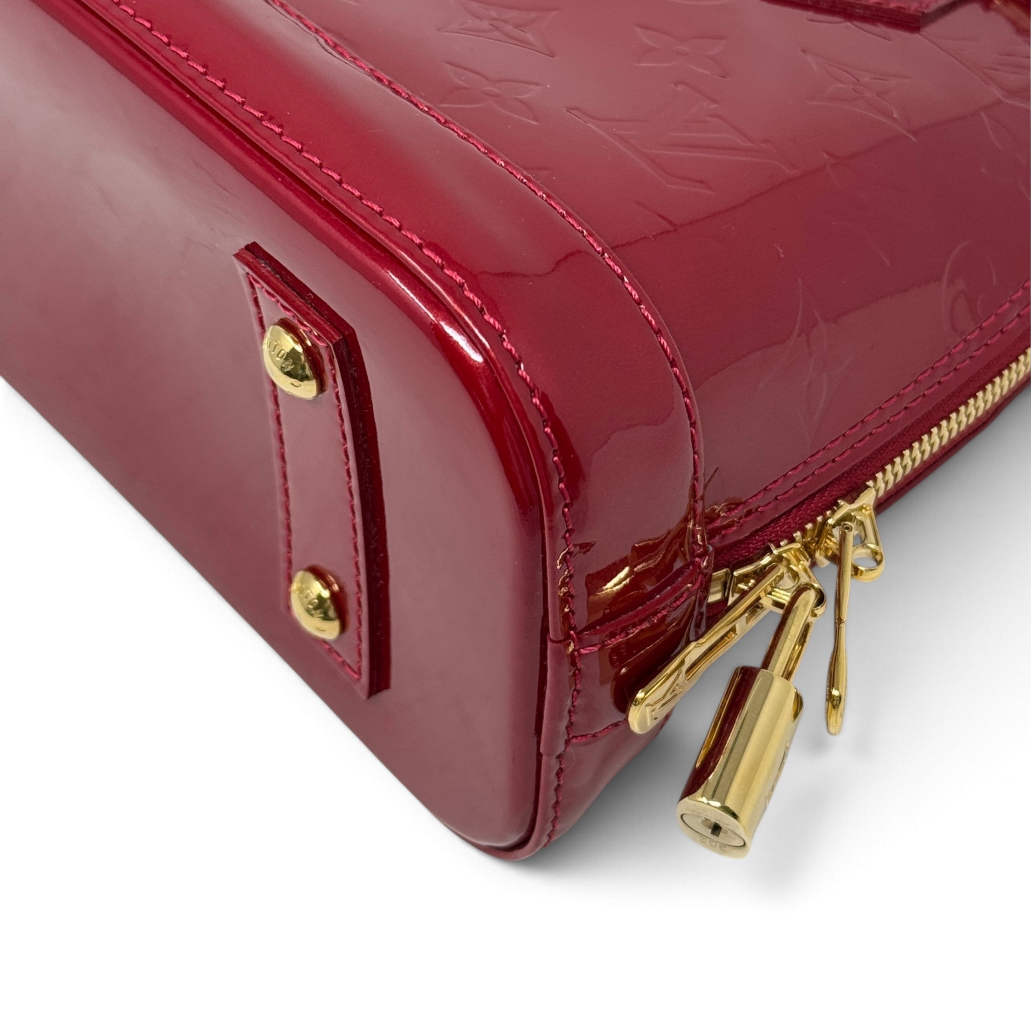 Louis Vuitton Red Monogram Vernis Alma BB