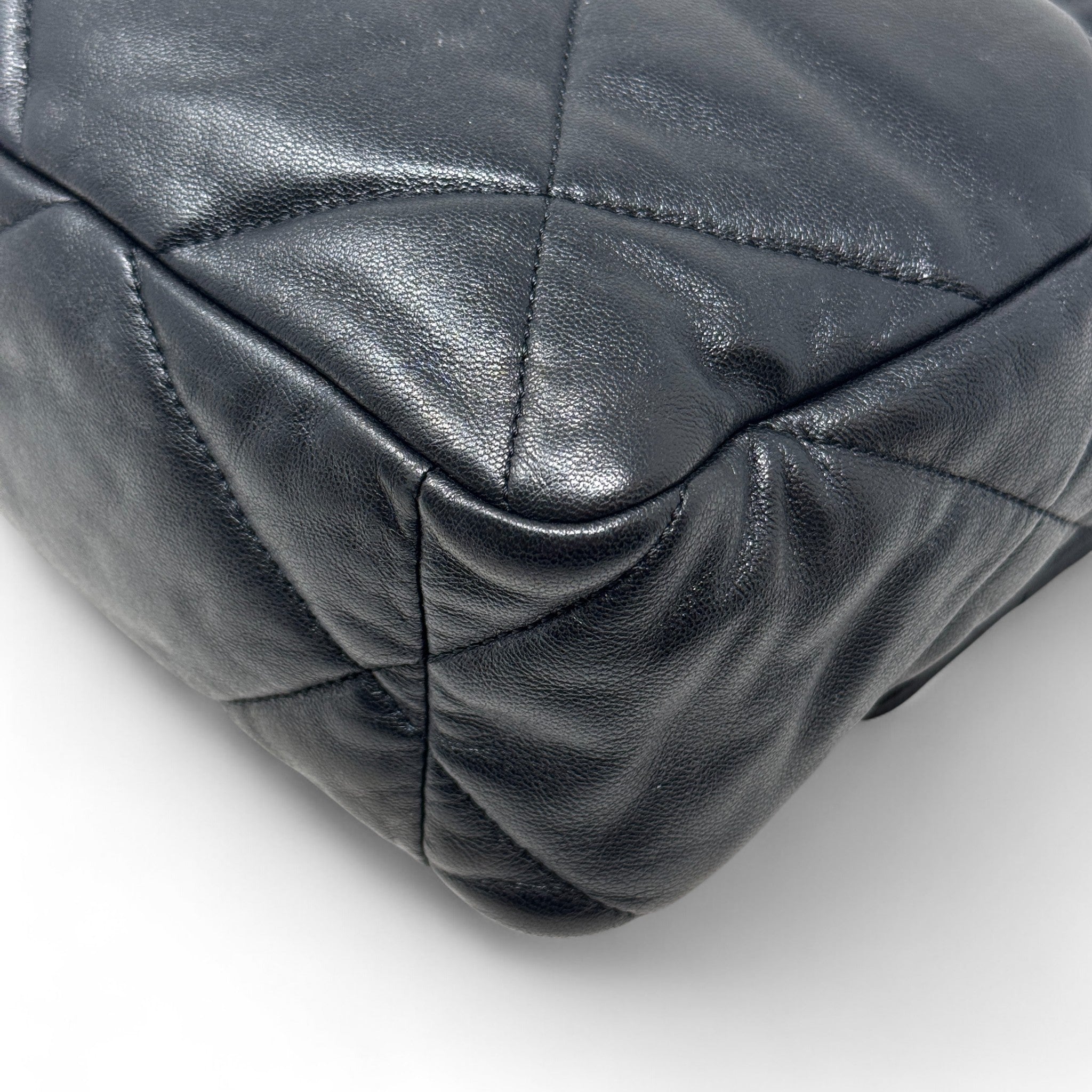 Chanel Black Medium 19 Flap