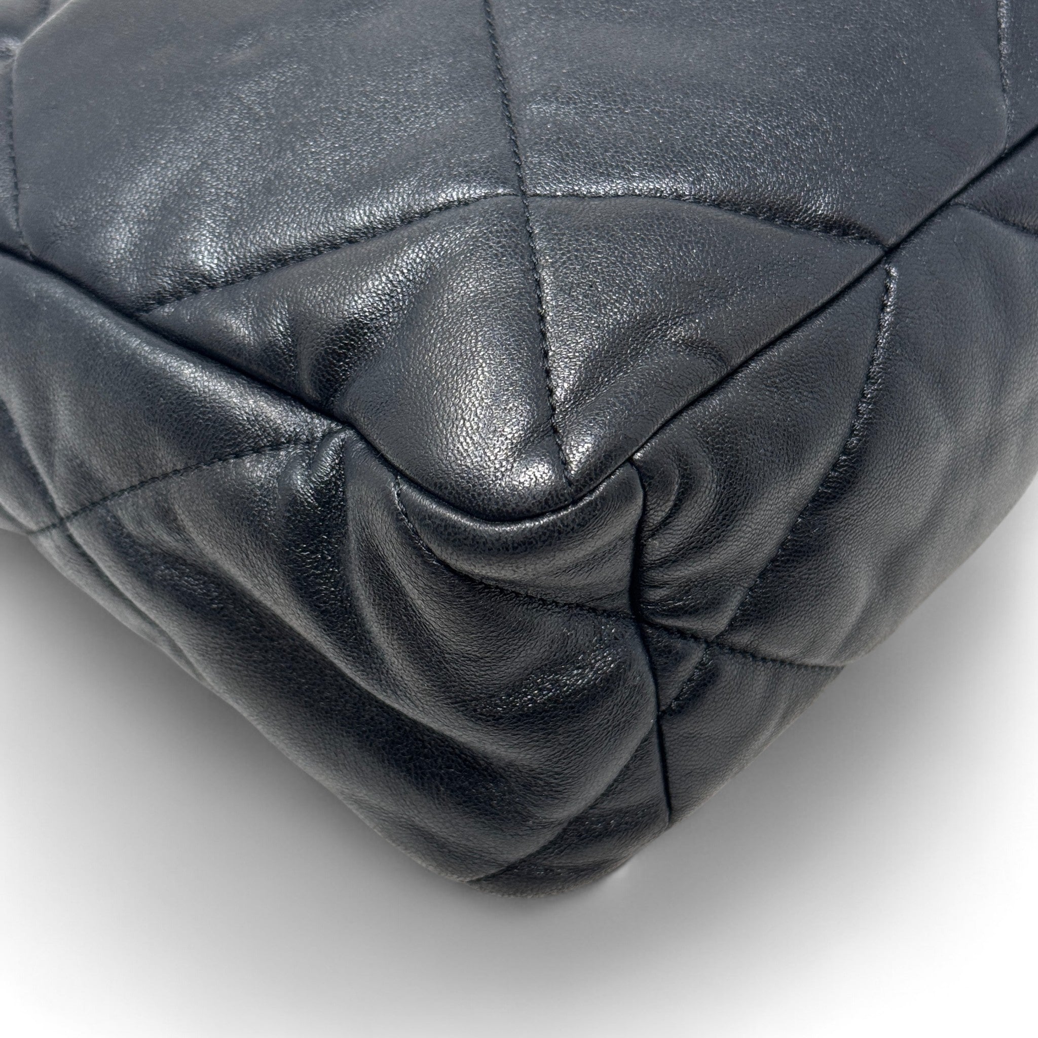 Chanel Black Medium 19 Flap