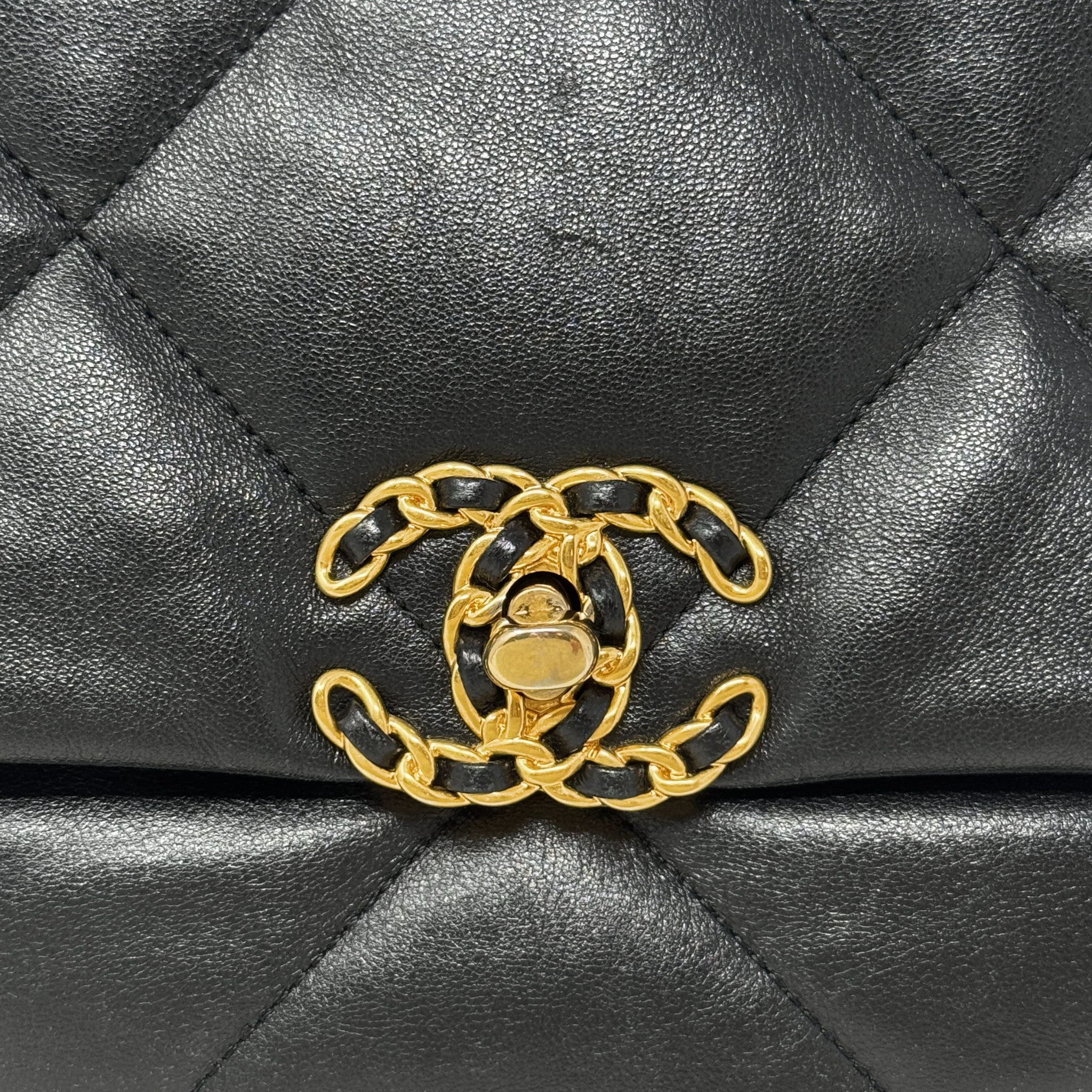 Chanel Black Medium 19 Flap