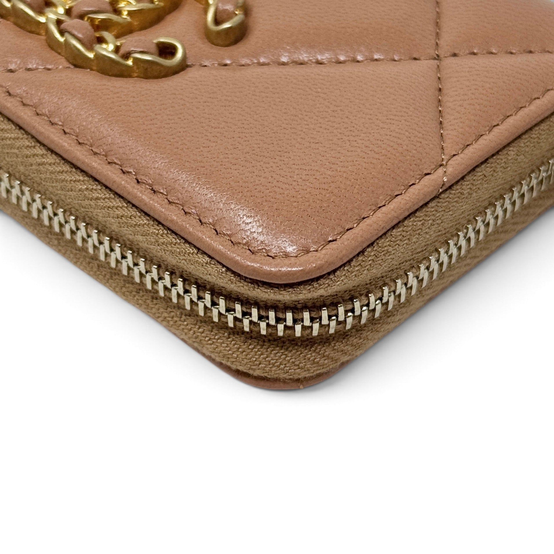 Chanel Caramel 19 Zippy Coin Purse