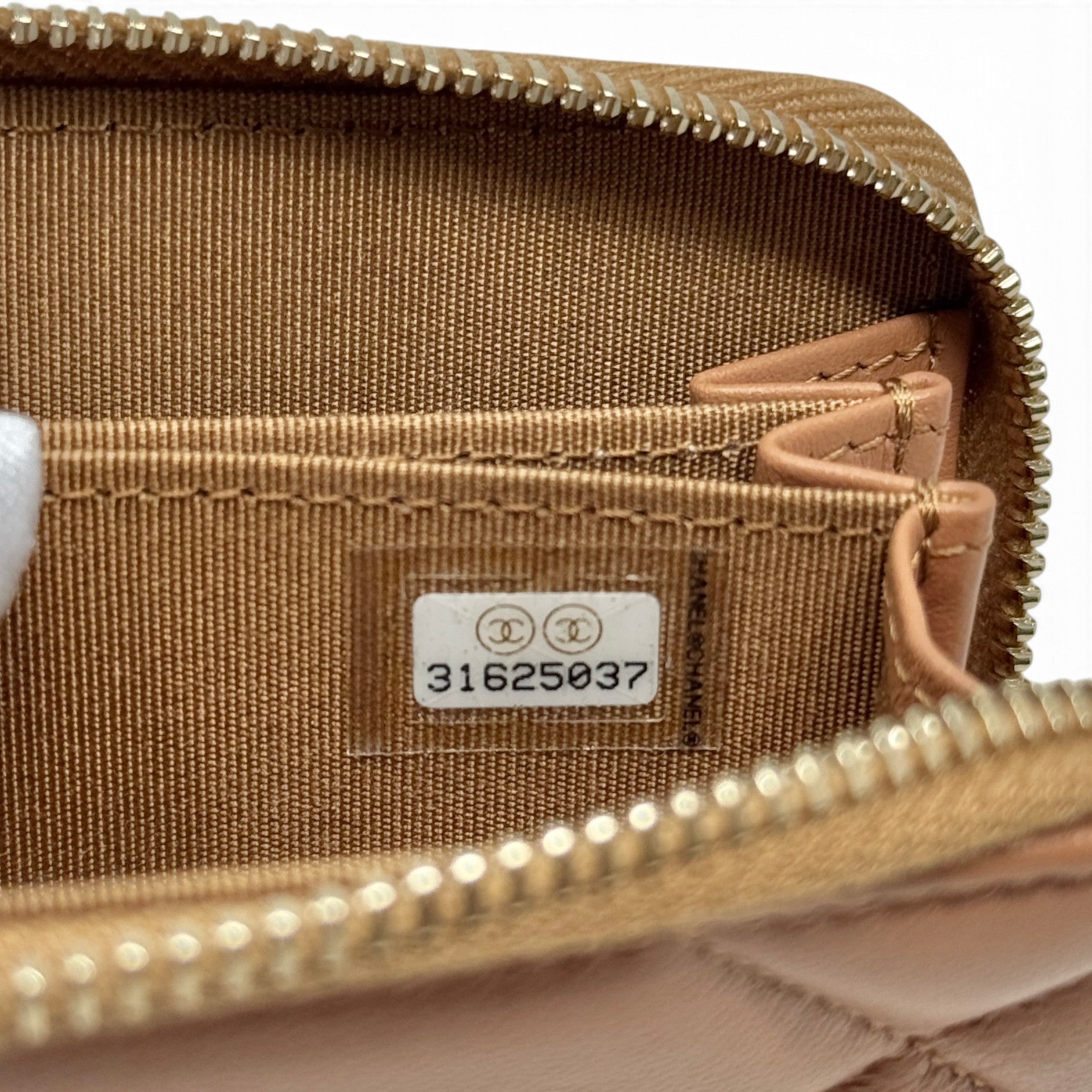 Chanel Caramel 19 Zippy Coin Purse
