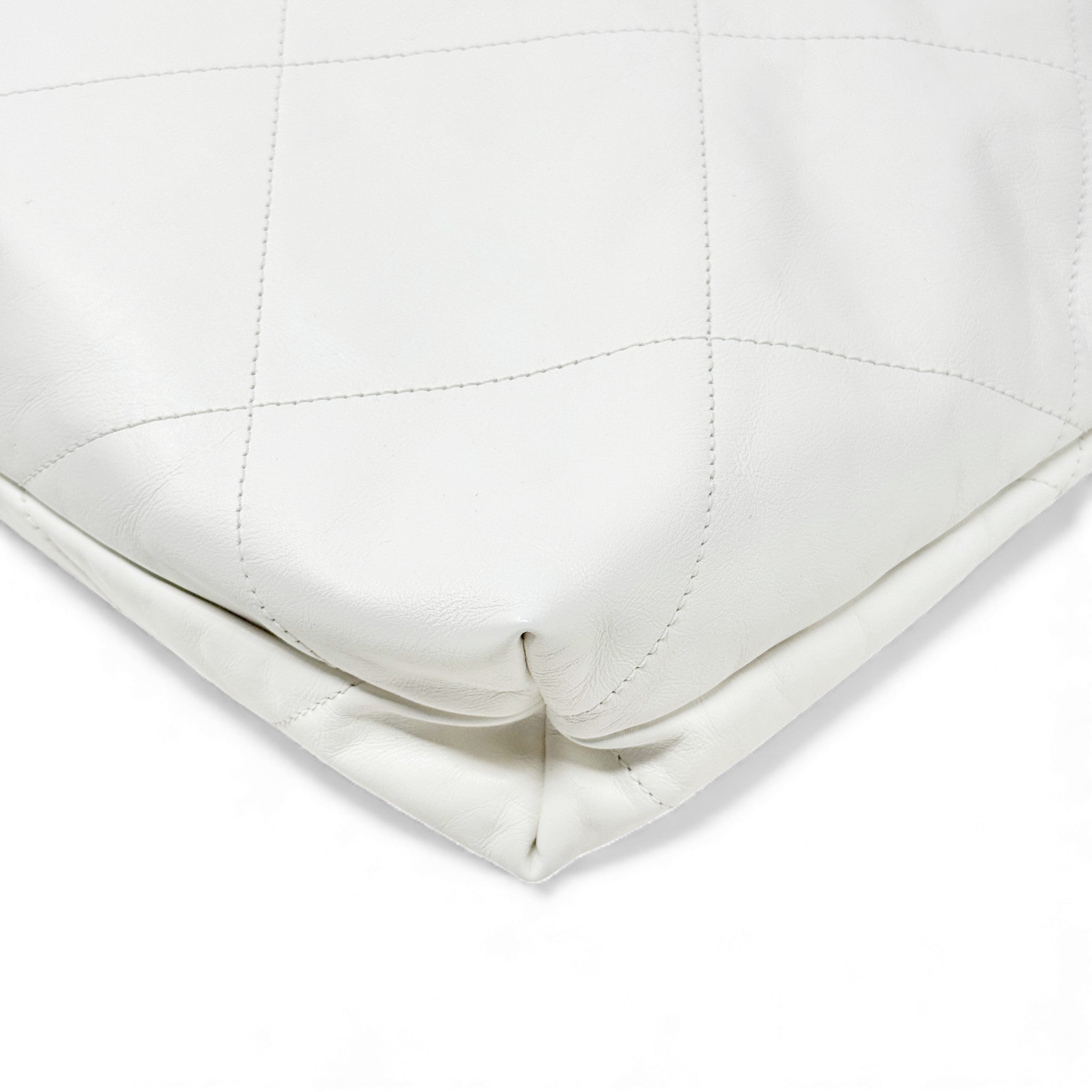 Chanel White Small 22 Hobo With Pouch