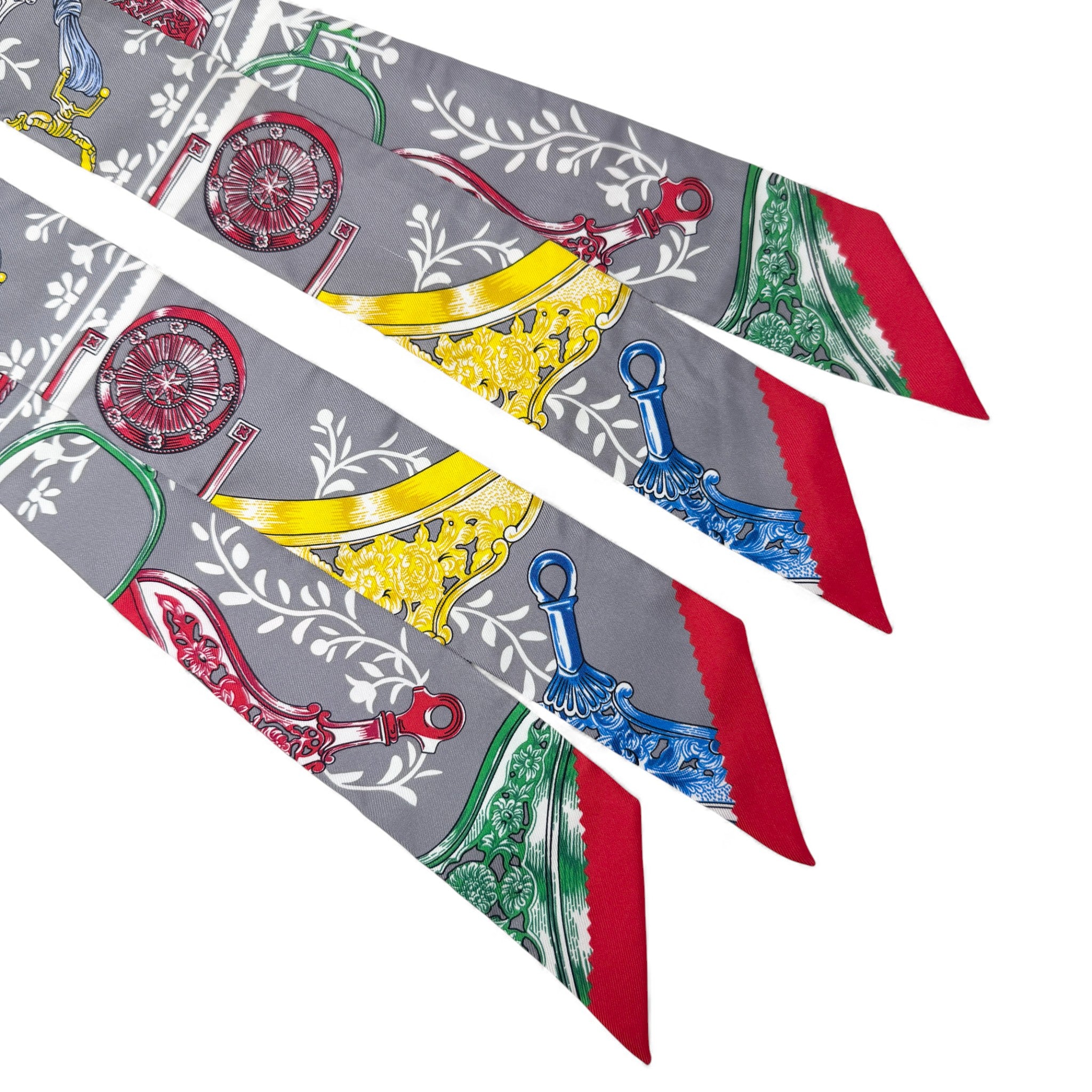 Hermes La Maison Des Carres Silk Twilly x2