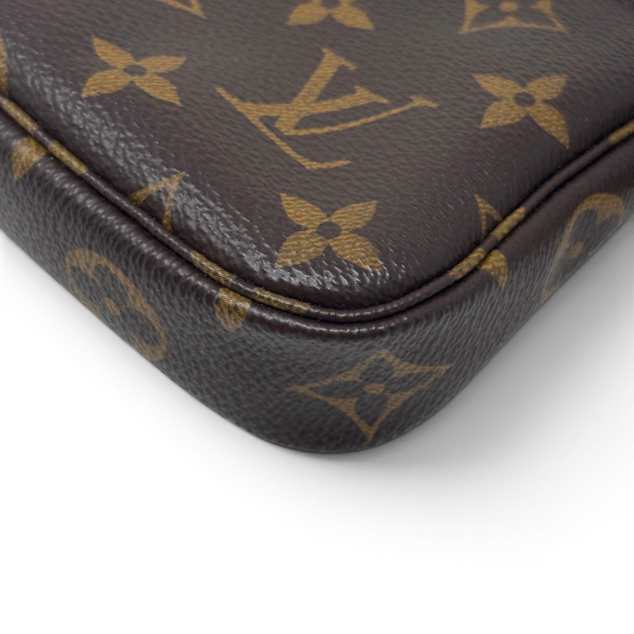 Louis Vuitton Monogram Mini Pochette
