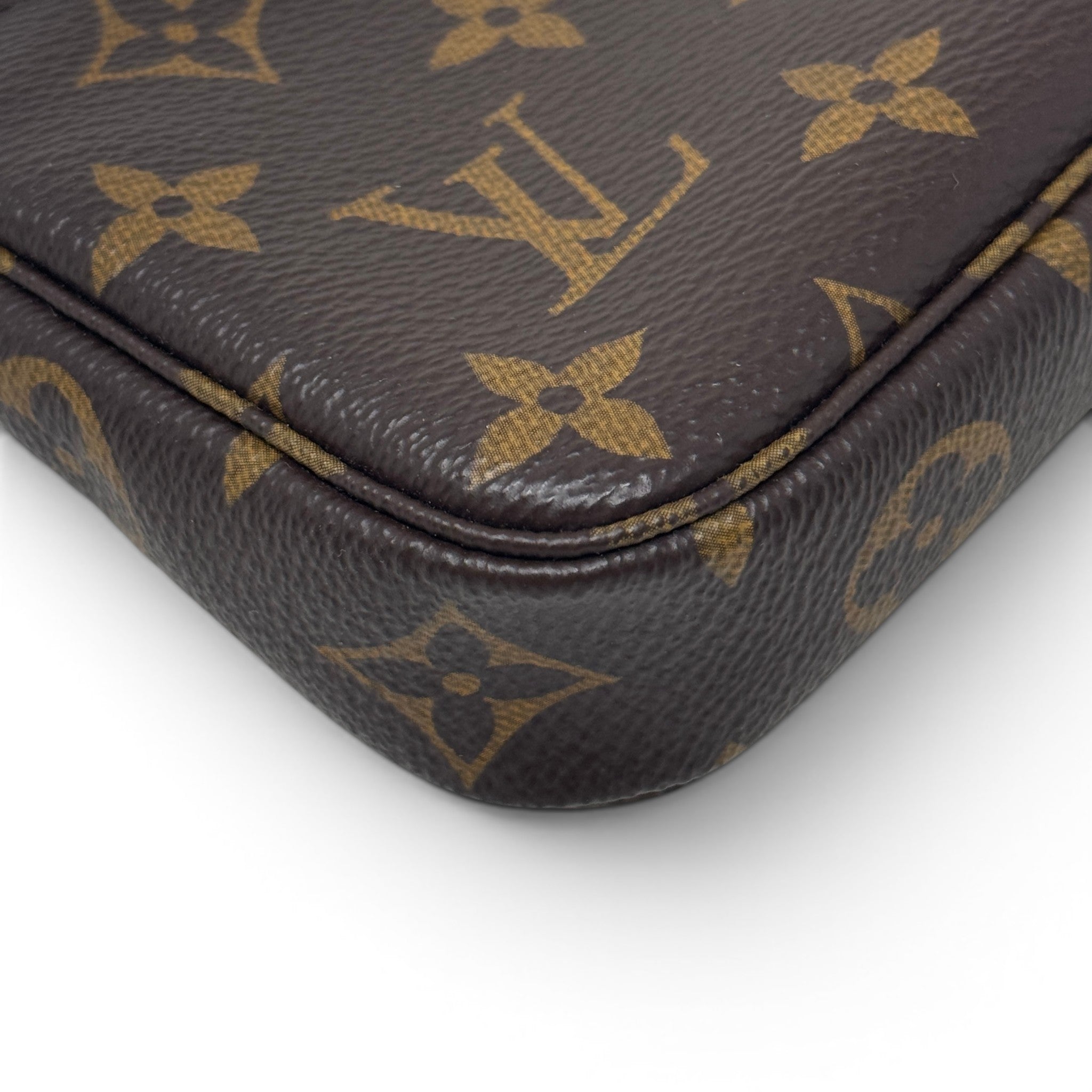 Louis Vuitton Monogram Mini Pochette