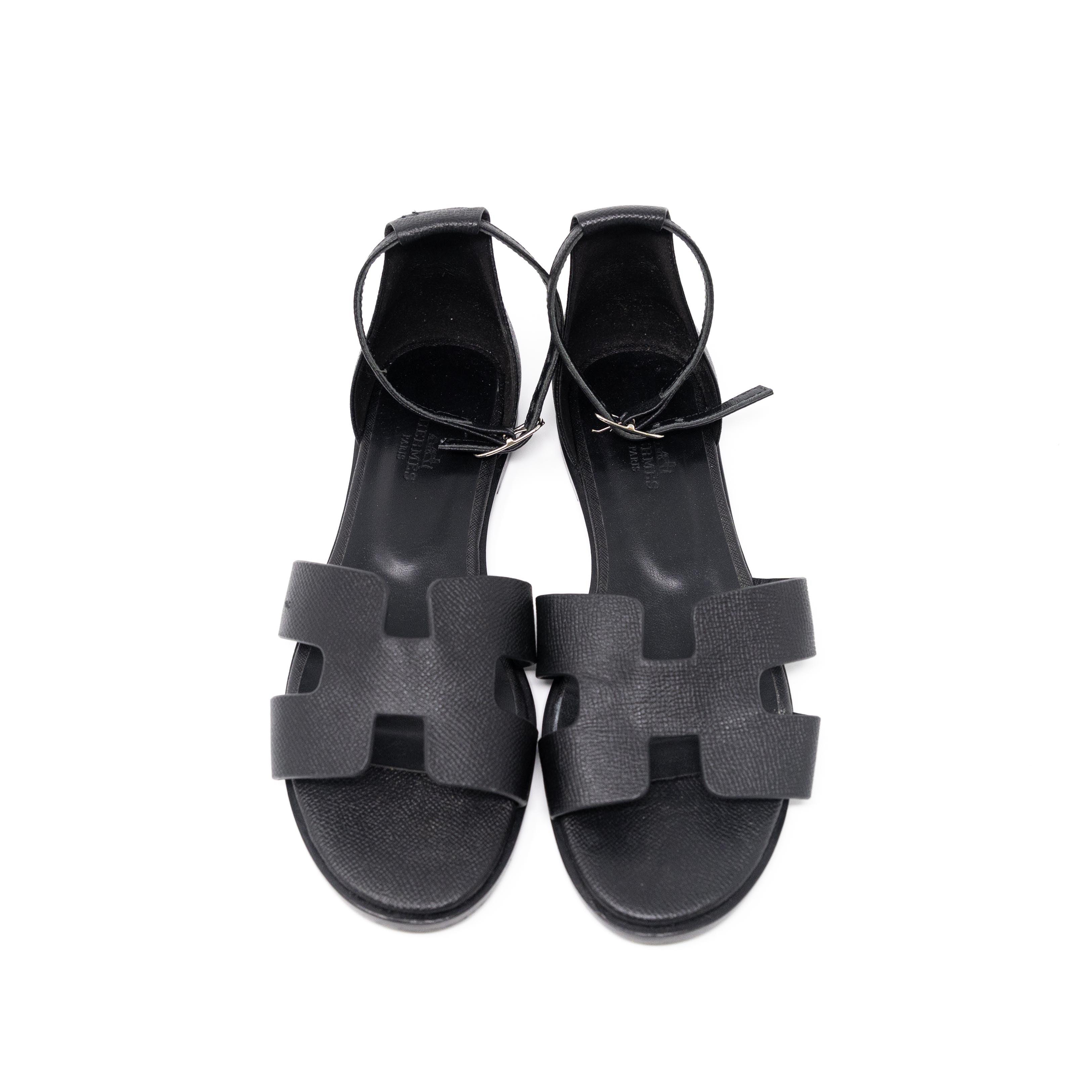 Hermes Noir Epsom Santorini Sandals 38