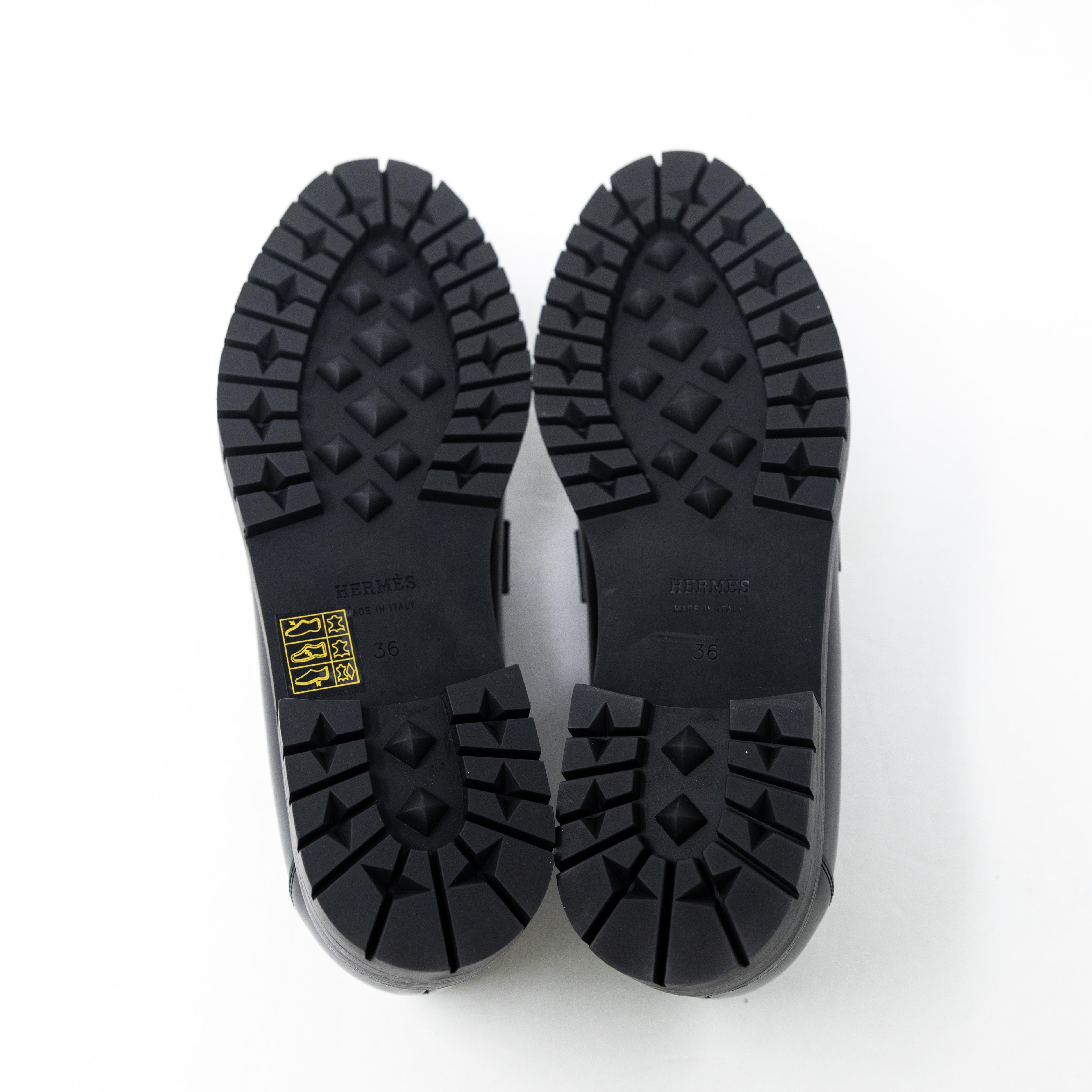 Hermes Noir Faubourg Loafers 36