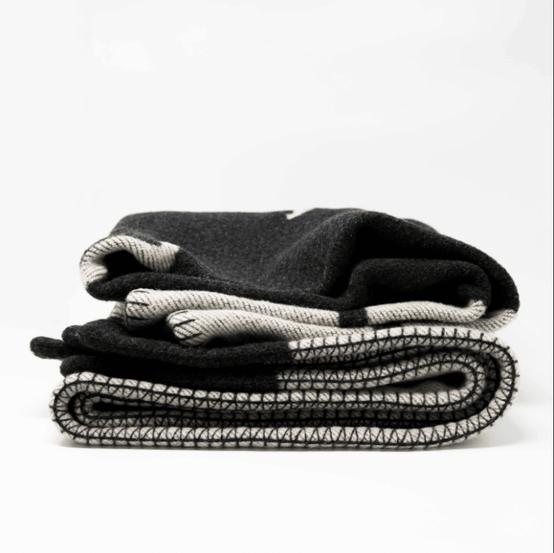 Hermes grey avalon blanket sale