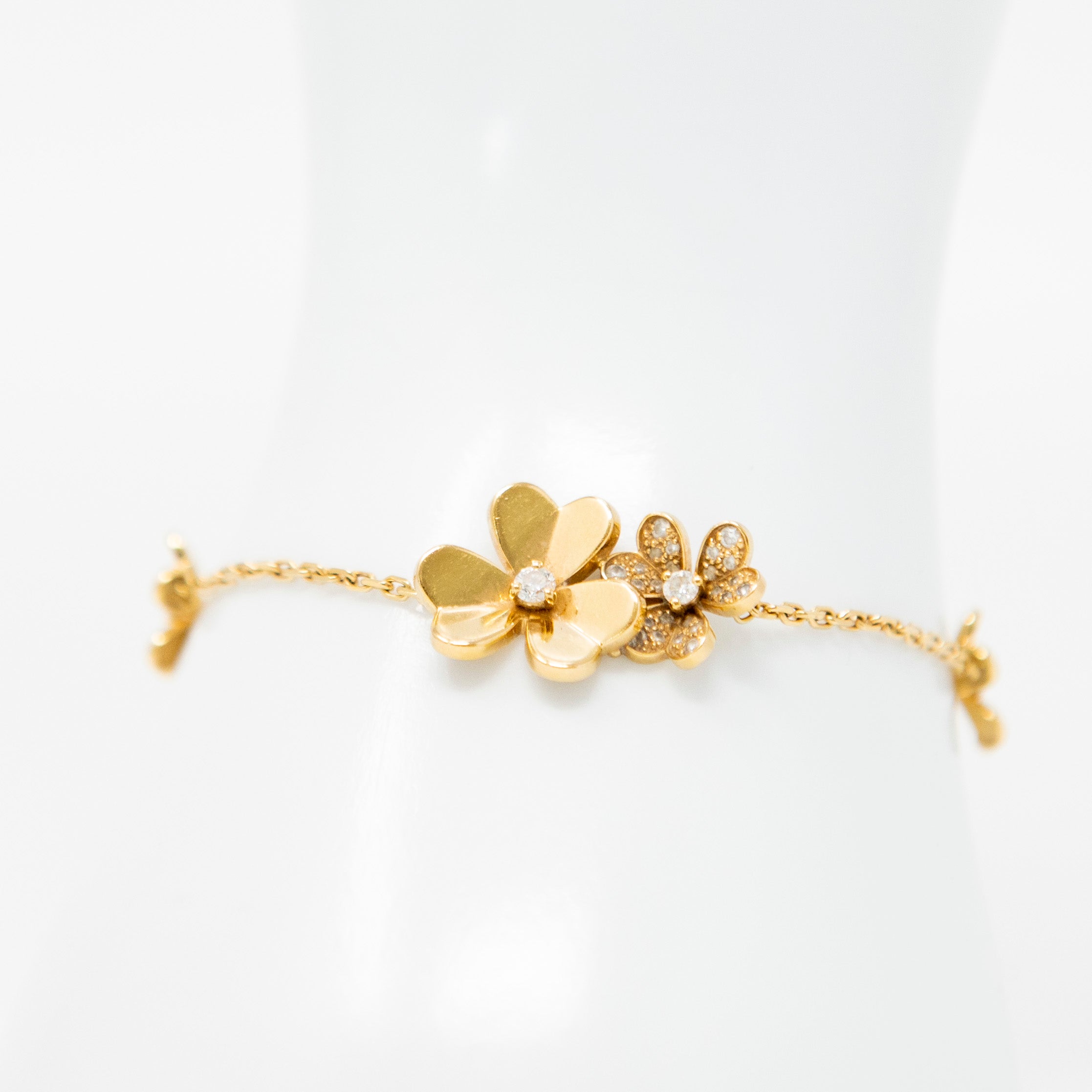 Van Cleef & Arpels 5 Flowers Frivole Bracelet