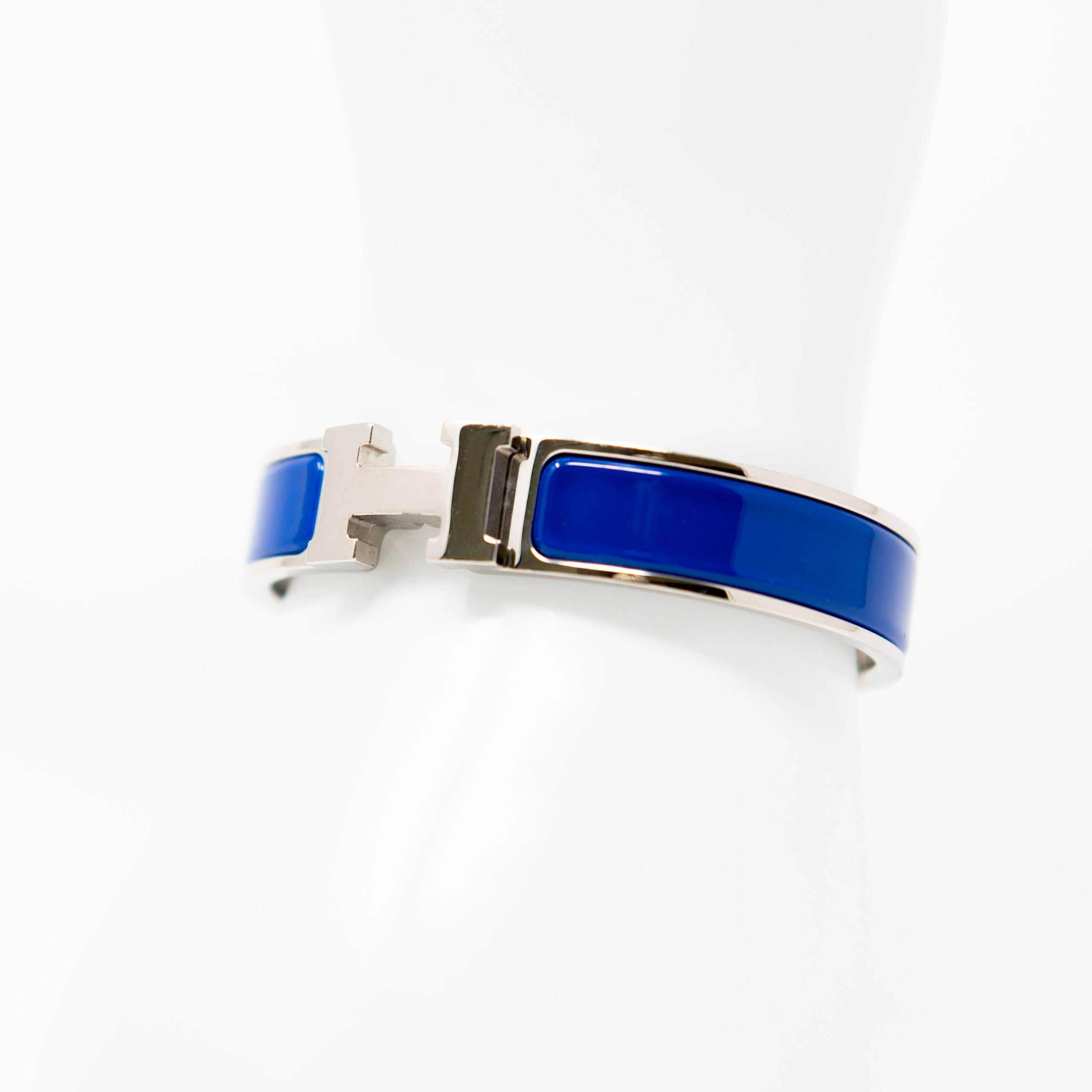 Hermes Clic Clac PM bracelet – Agents In Style | Luxury Consignment Boutique