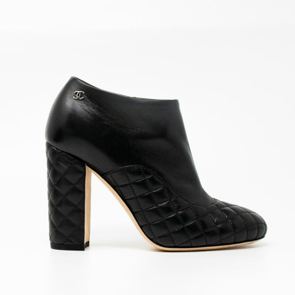 Chanel Black Quilted Booties 37.5