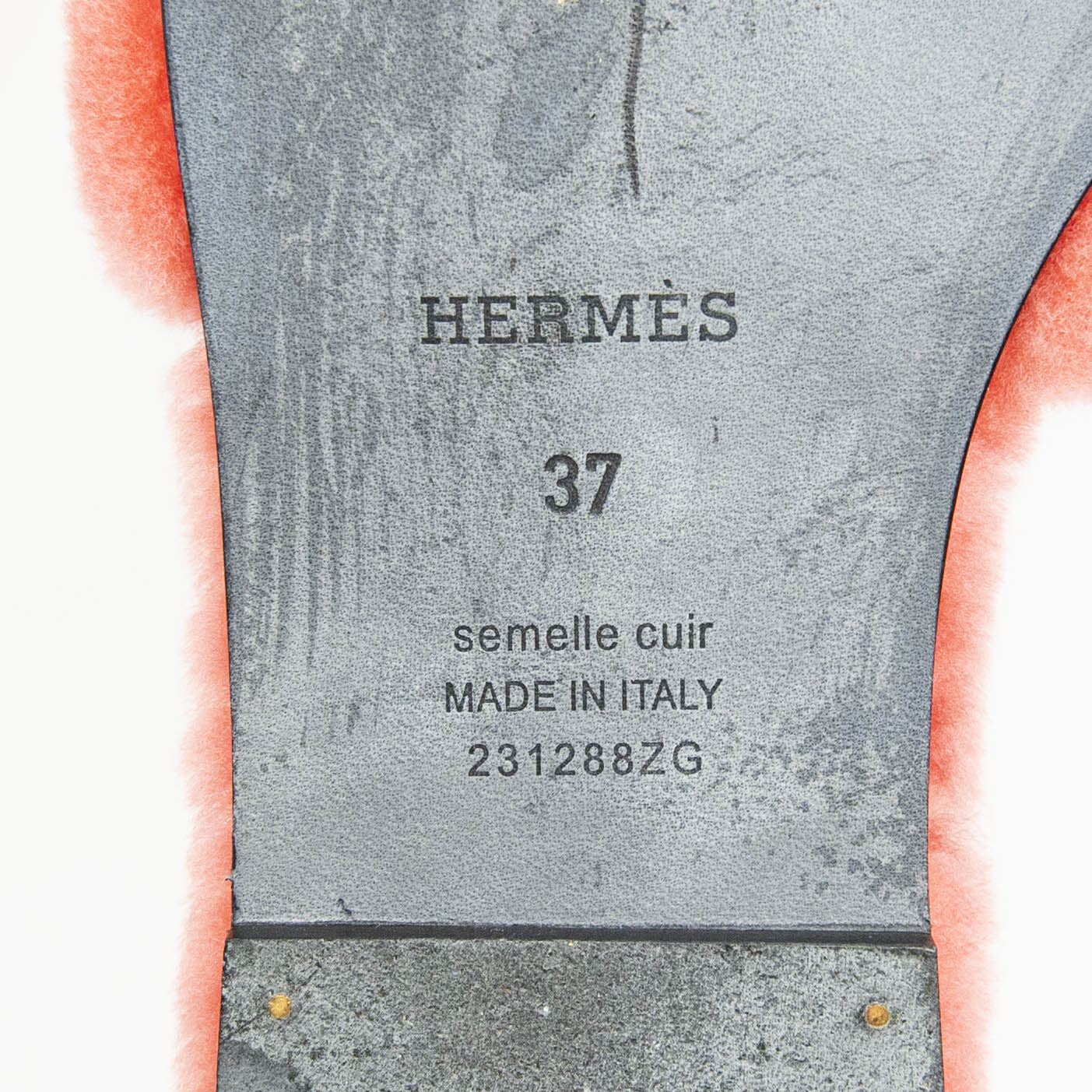 Hermes Rose Du Desert Shearling Oran 37