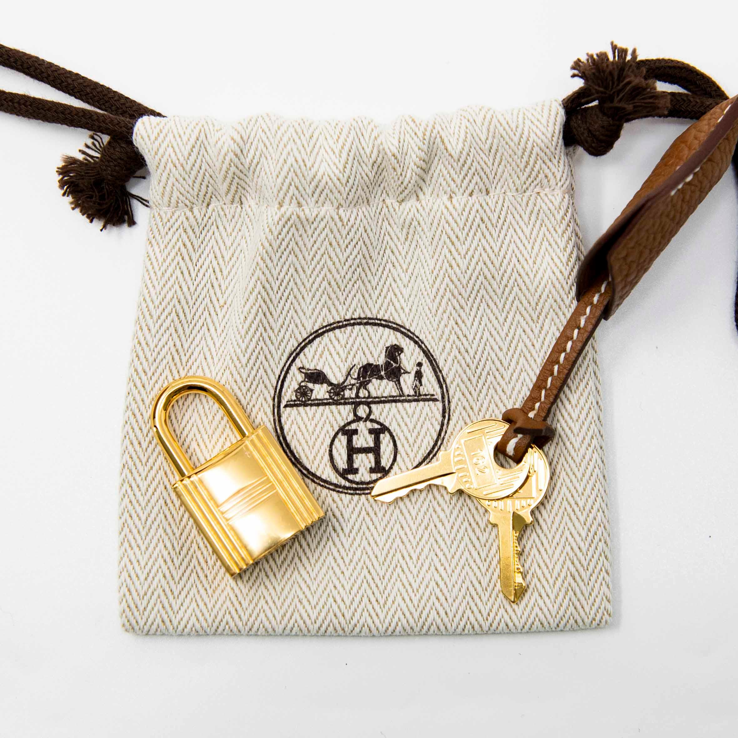 Hermes Gold Togo Kelly 28