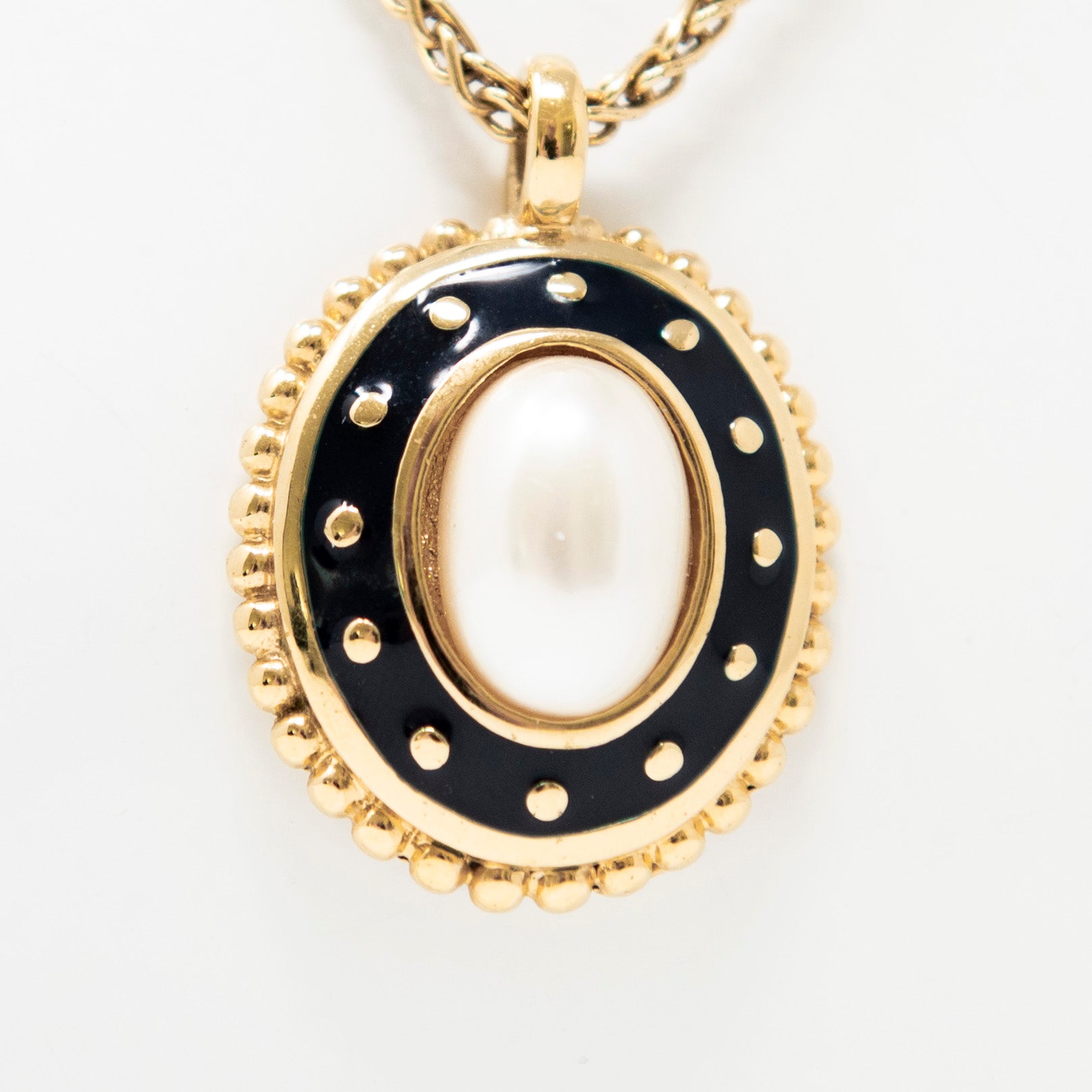 Burberry Pearl Vintage Oval Pendant Necklace