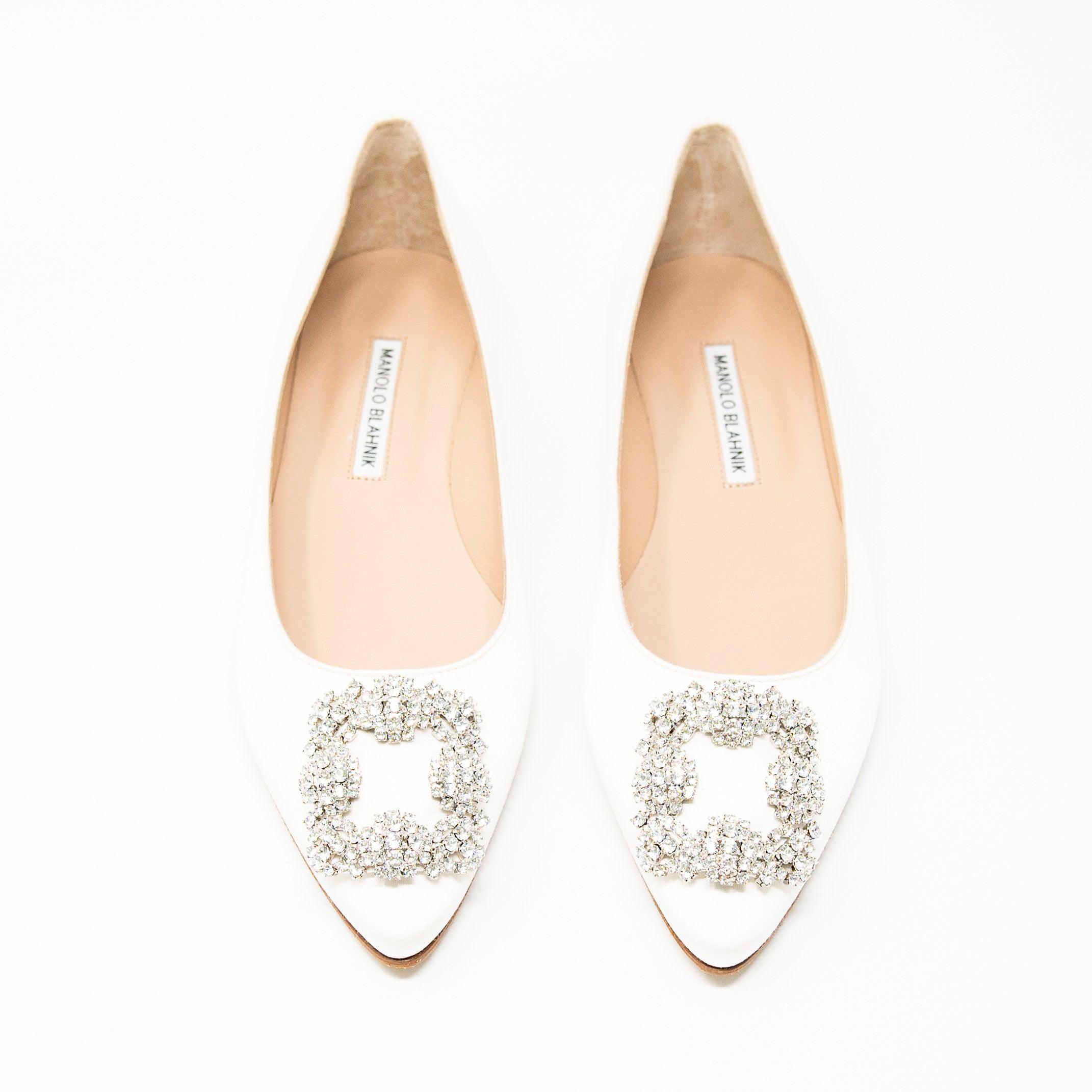 Manolo Blahnik Cream Hangisi Flats 38.5