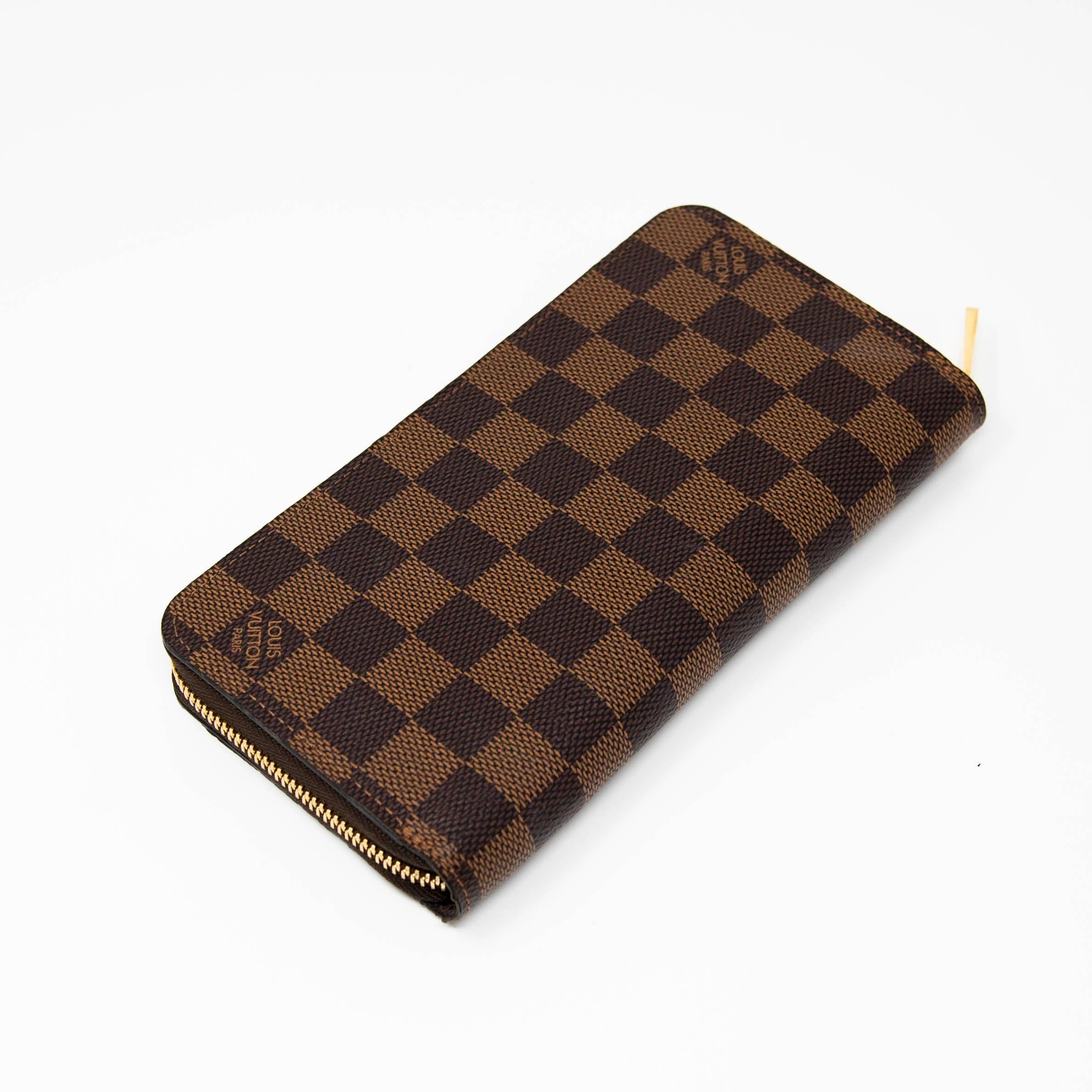 Louis Vuitton Damier Ebene Zippy Wallet