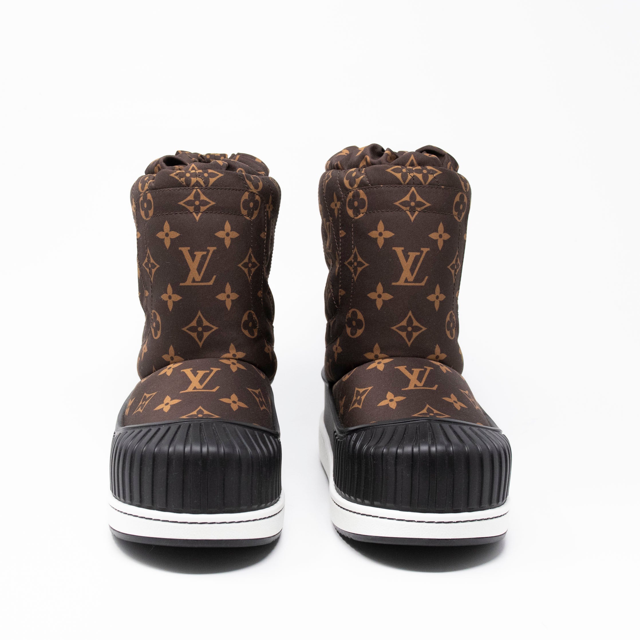 Louis Vuitton Monogram Snow Boots 39