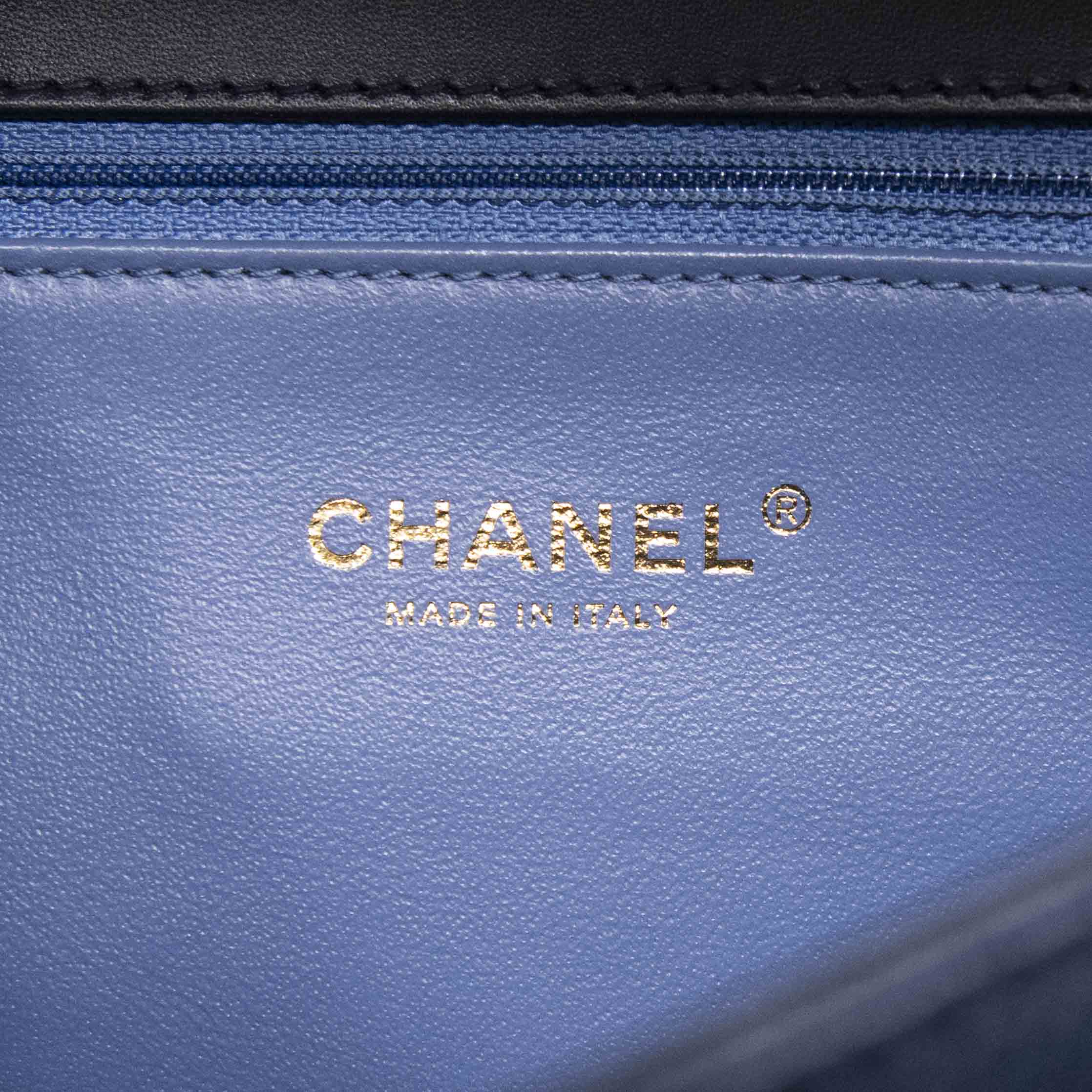 Chanel Navy Blue Medium Filigree Flap