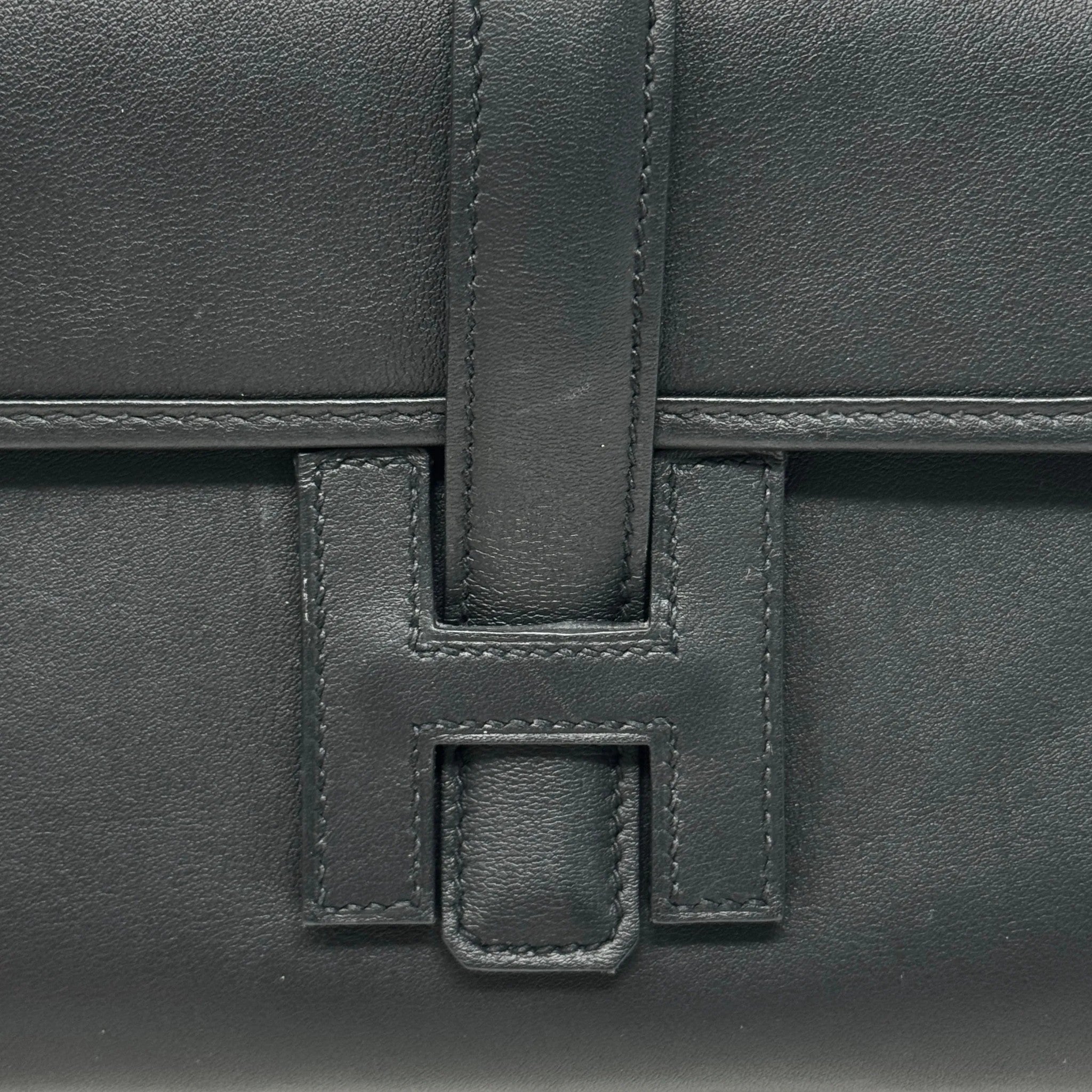 Hermes Noir Swift Jige Elan Clutch 29