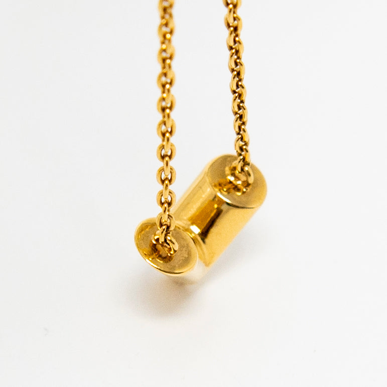 LV & Me necklace, letter V S00 - Women - Fashion Jewelry | LOUIS VUITTON ®