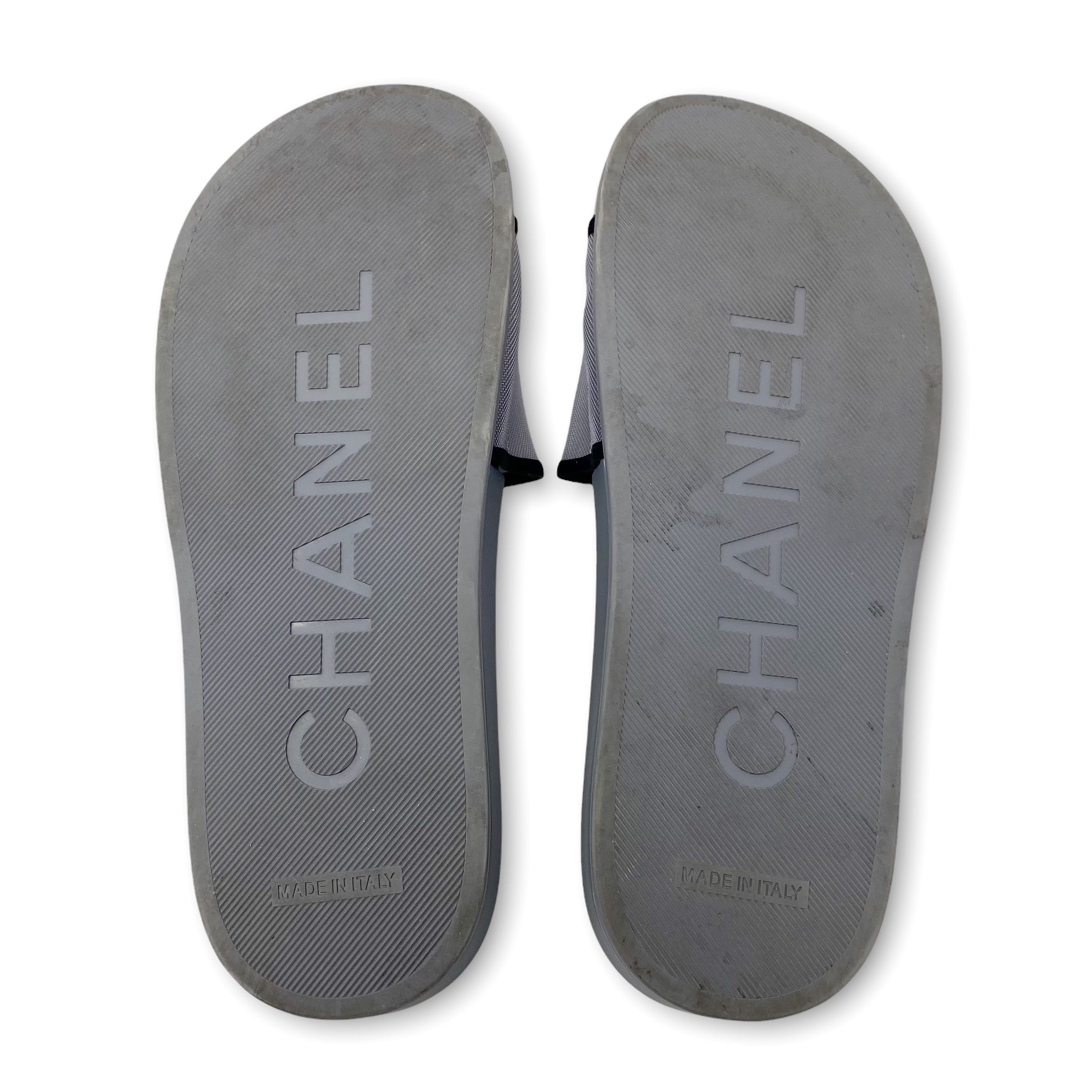 Chanel Gray Mesh Camellia  Slides 36